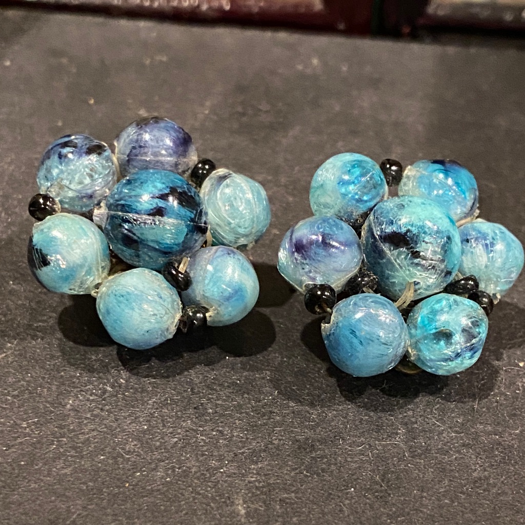 Western Germany Elegant Blue Beaded Clip On Earrings